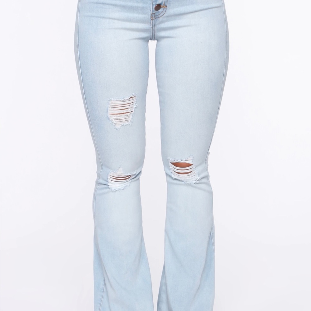 ✨NWT, Fashion Nova Flare Jeans